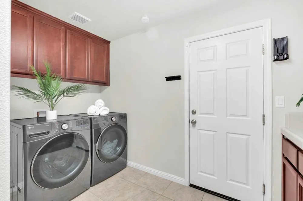 190 Fennel Court Morgan Hill, CA 95037