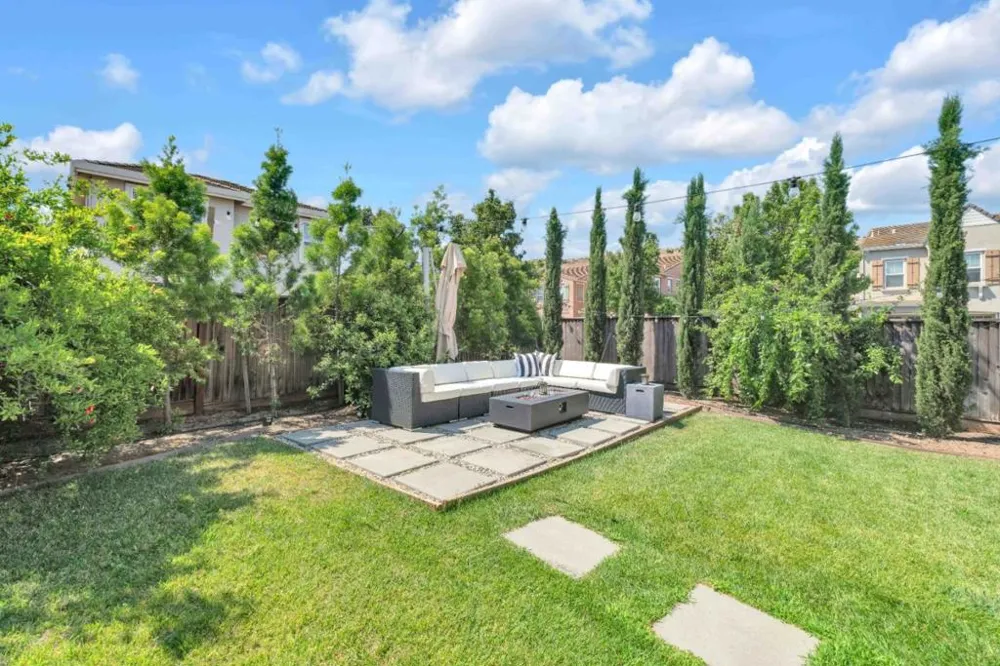 190 Fennel Court Morgan Hill, CA 95037