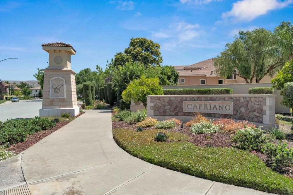 190 Fennel Court Morgan Hill, CA 95037