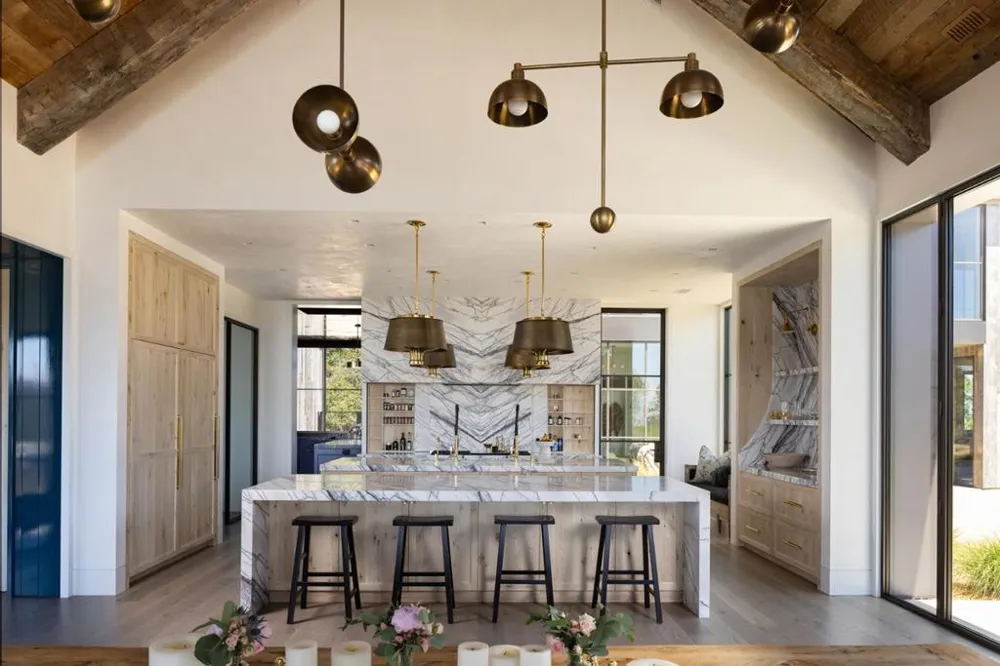 38 Tehama Carmel, CA 93923