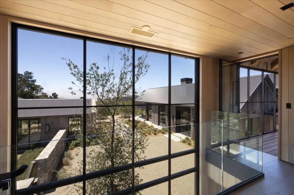 38 Tehama Carmel, CA 93923