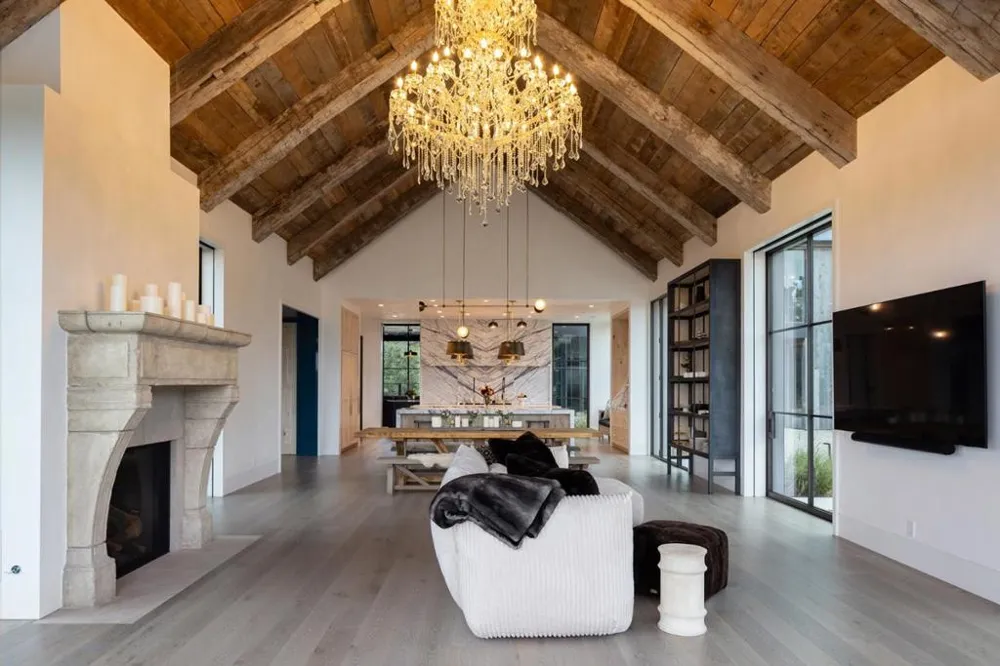 38 Tehama Carmel, CA 93923