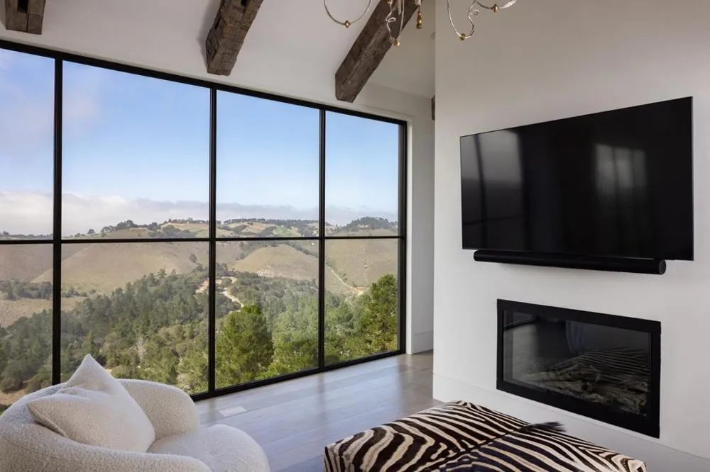 38 Tehama Carmel, CA 93923