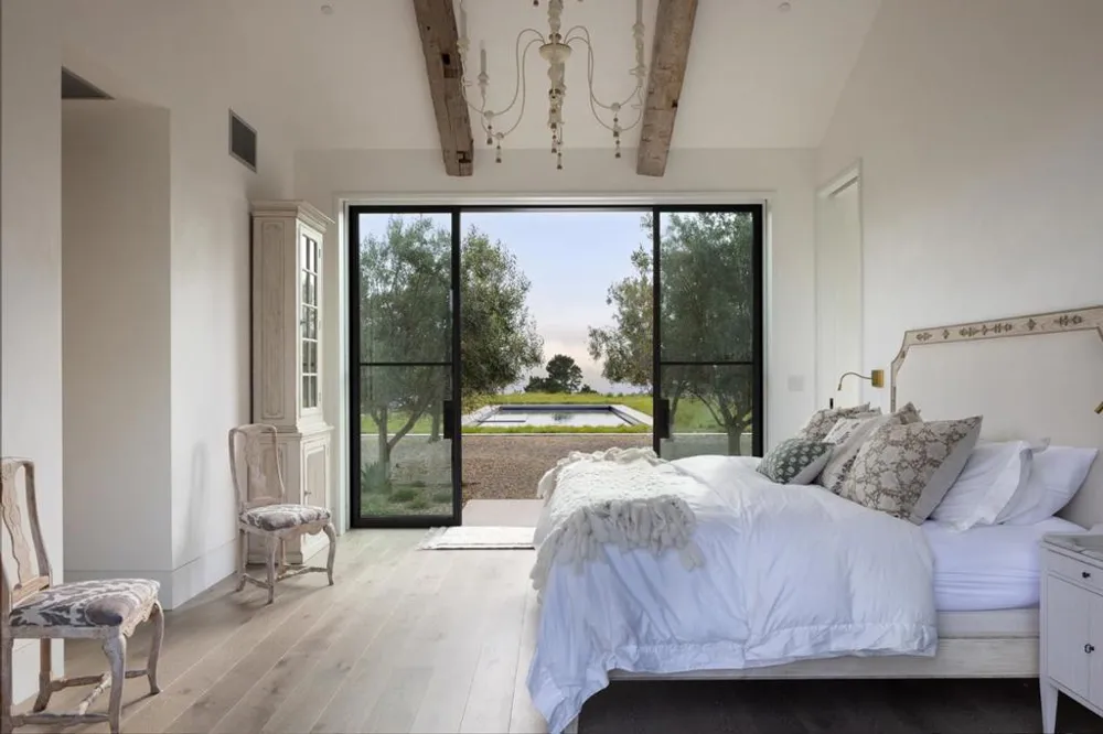 38 Tehama Carmel, CA 93923