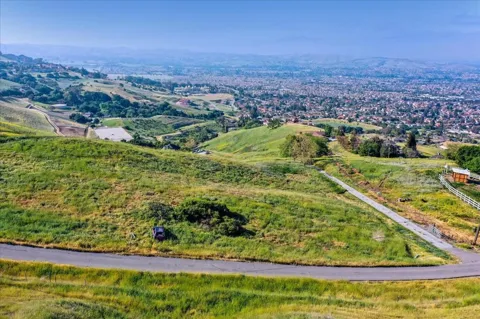 Higuera Road