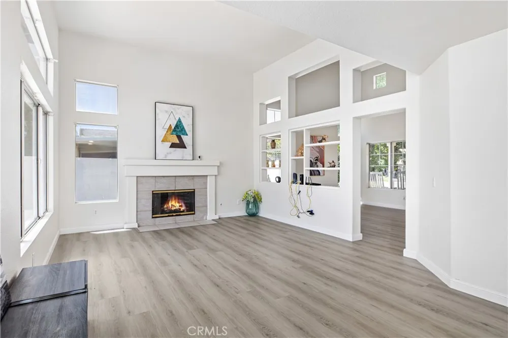 32163 Cala Torrente Temecula, CA 92592