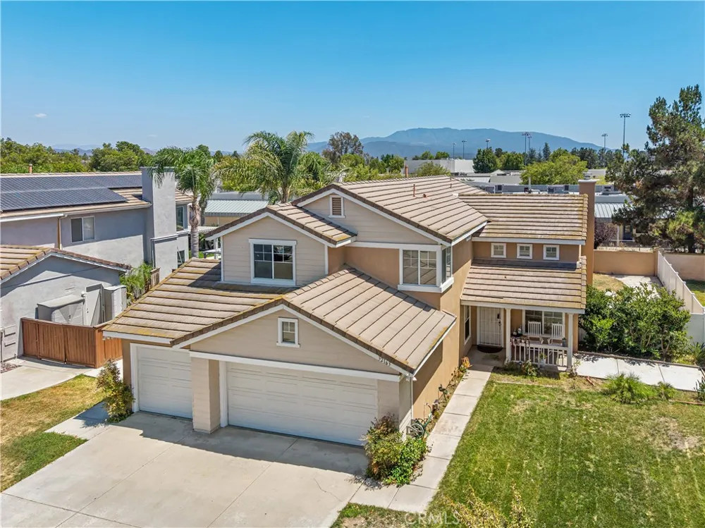 32163 Cala Torrente Temecula, CA 92592