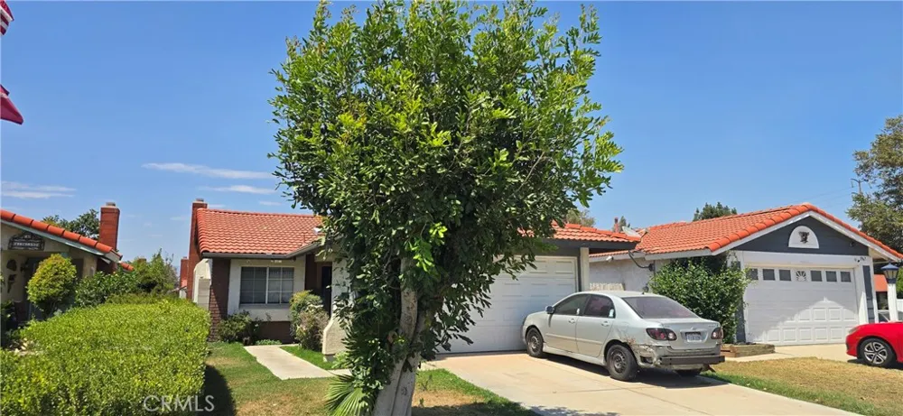 1961 Overland Colton, CA 92324