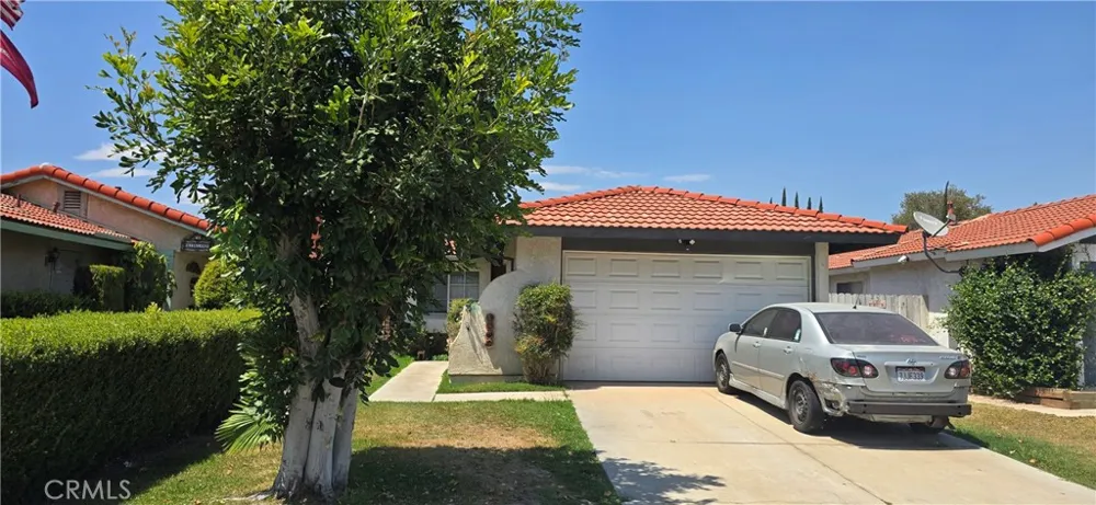 1961 Overland Colton, CA 92324