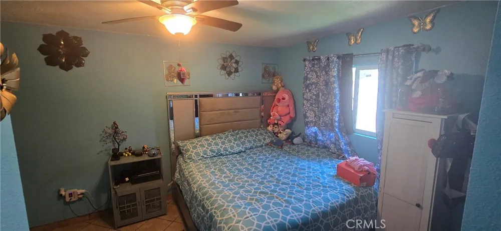 1961 Overland Colton, CA 92324