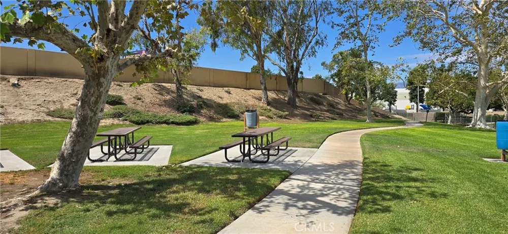 1961 Overland Colton, CA 92324