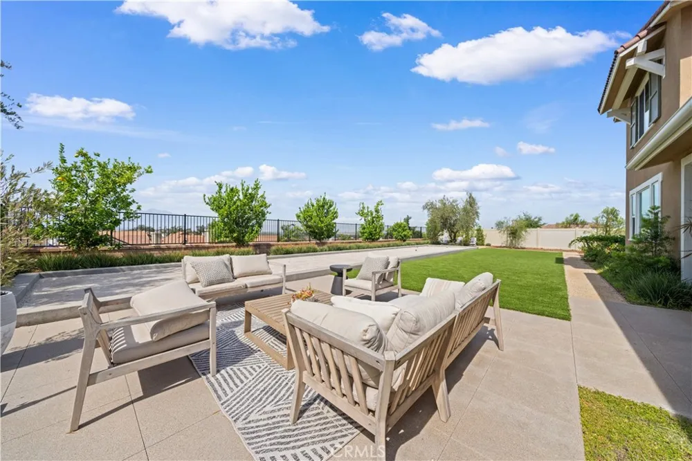 6616 Rattler Avenue Chino Hills, CA 91709