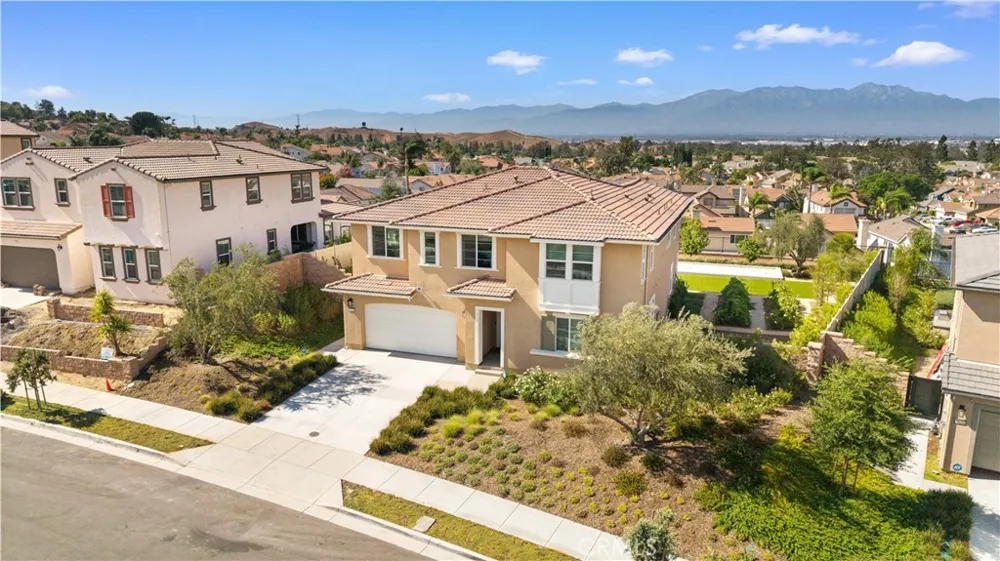 6616 Rattler Avenue Chino Hills, CA 91709