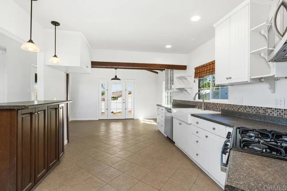 835 Barsby St #Main House Vista, CA 92084