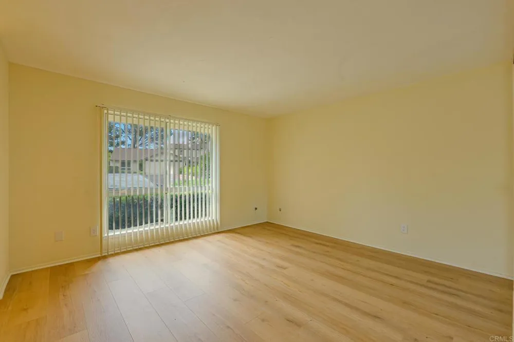 261 Parkside Escondido, CA 92026