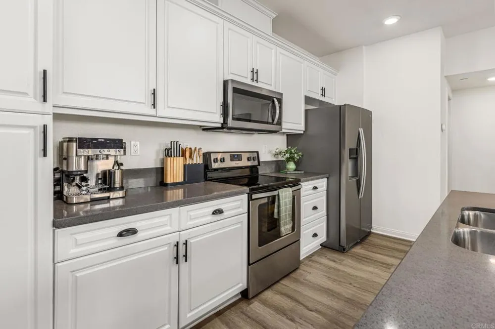 1374 Palo Verde Vista, CA 92083