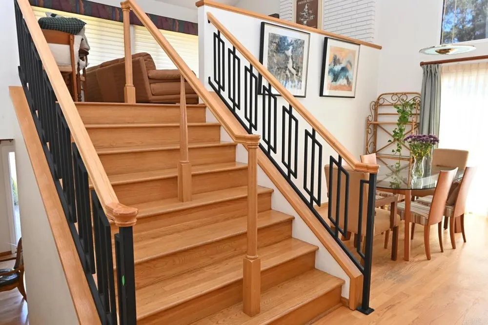 1881 Caminito Velez La Jolla, CA 92037
