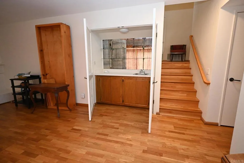 1881 Caminito Velez La Jolla, CA 92037