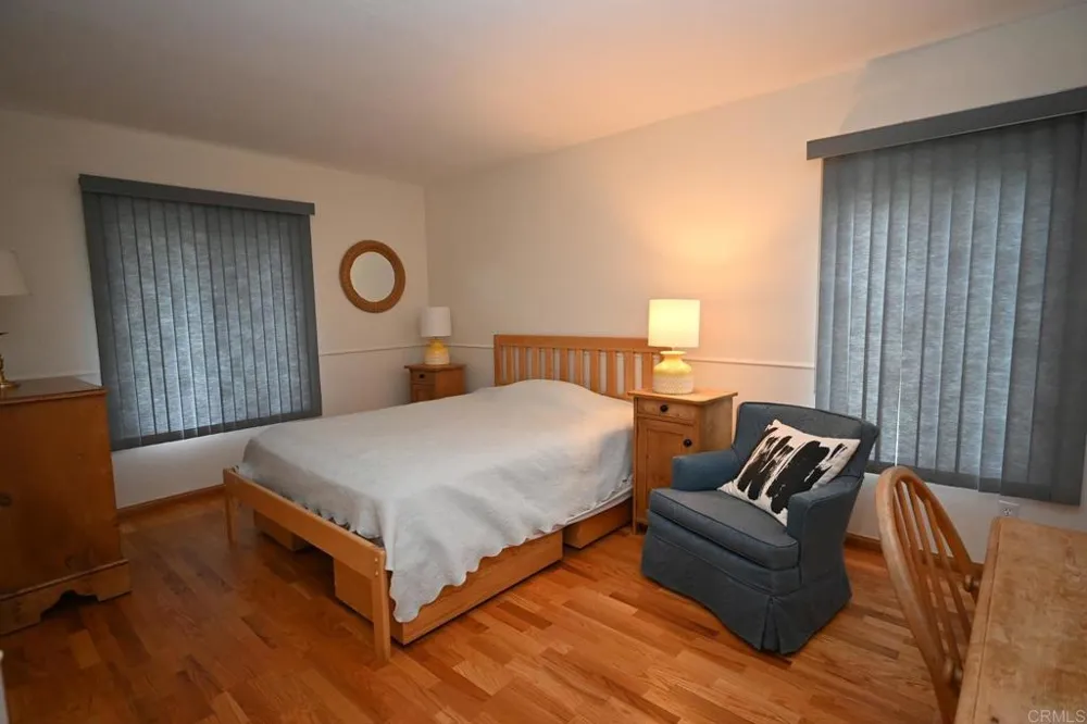 1881 Caminito Velez La Jolla, CA 92037