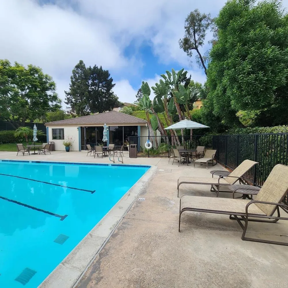 1881 Caminito Velez La Jolla, CA 92037