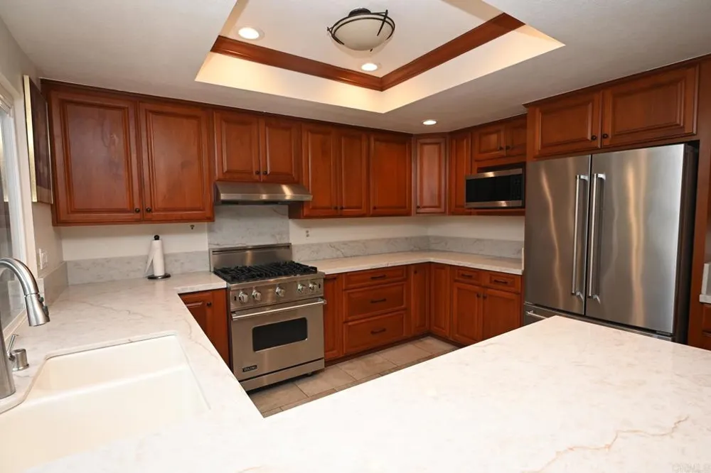 1881 Caminito Velez La Jolla, CA 92037