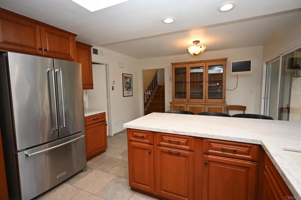 1881 Caminito Velez La Jolla, CA 92037