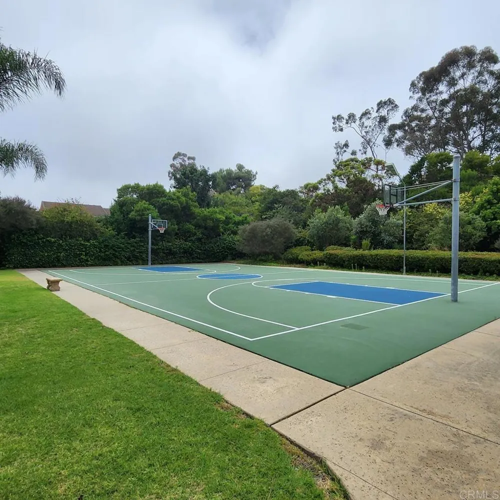 1881 Caminito Velez La Jolla, CA 92037