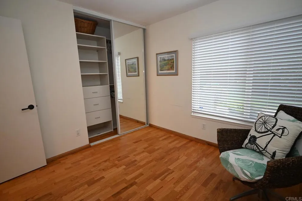 1881 Caminito Velez La Jolla, CA 92037