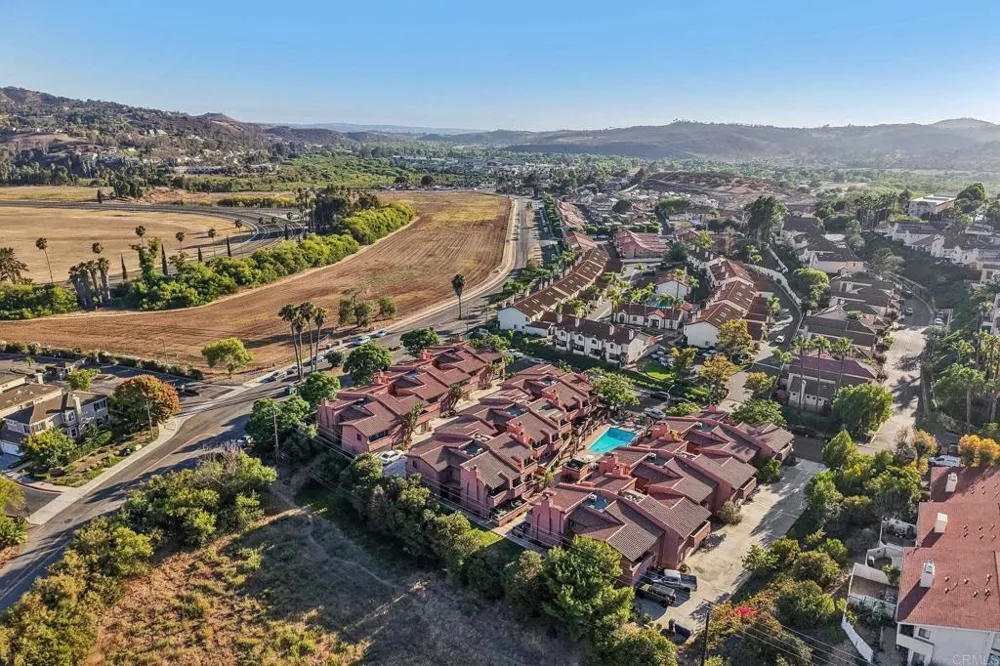 32078 Del Cielo Oeste Bonsall, CA 92003
