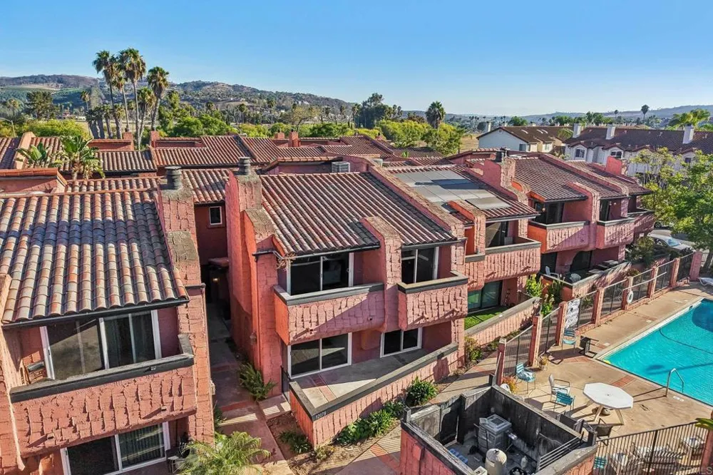 32078 Del Cielo Oeste Bonsall, CA 92003