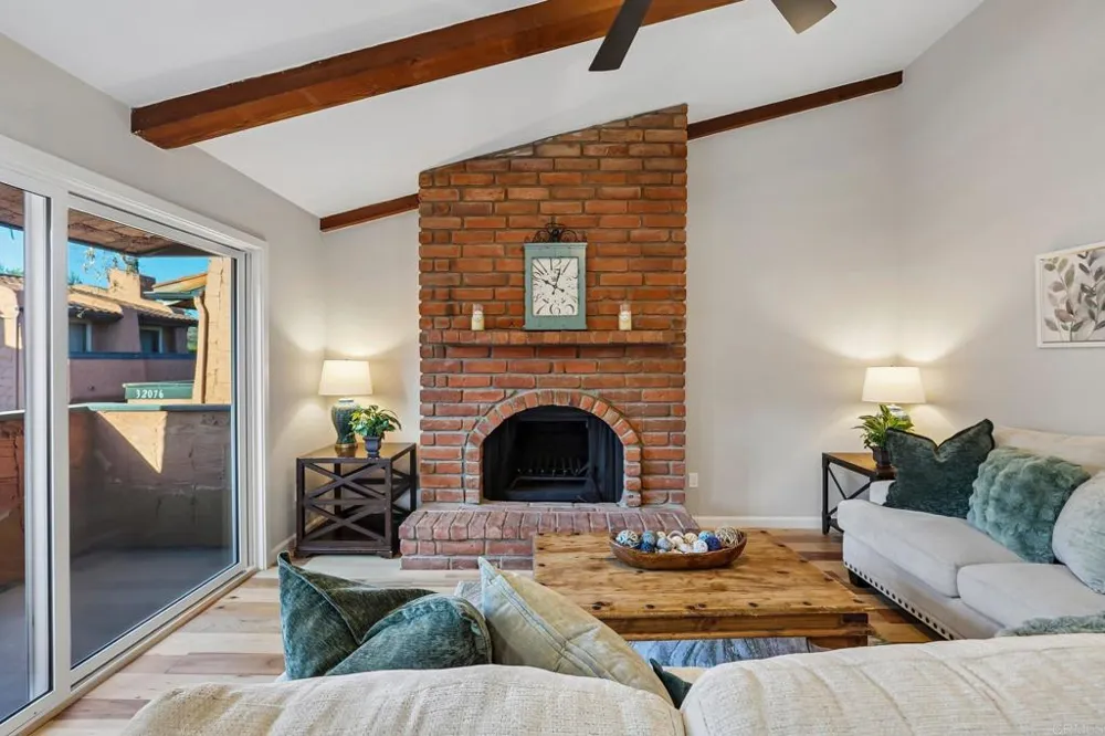 32078 Del Cielo Oeste Bonsall, CA 92003