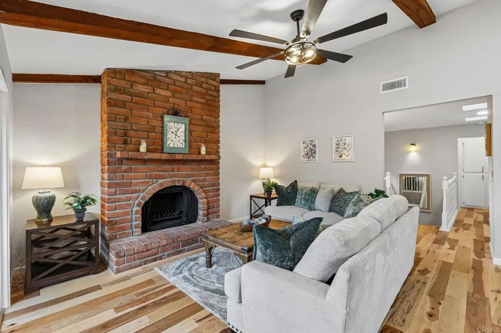 32078 Del Cielo Oeste Bonsall, CA 92003