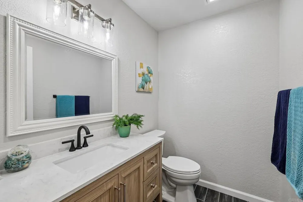 32078 Del Cielo Oeste Bonsall, CA 92003