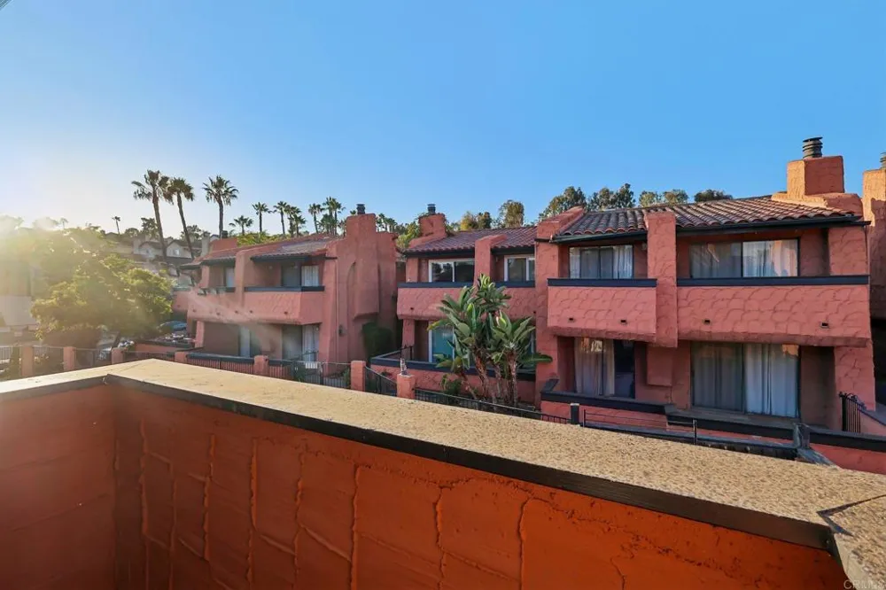 32078 Del Cielo Oeste Bonsall, CA 92003
