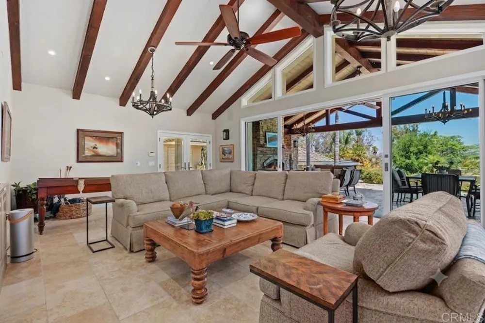 18081 Avenida Alondra Rancho Santa Fe, CA 92067