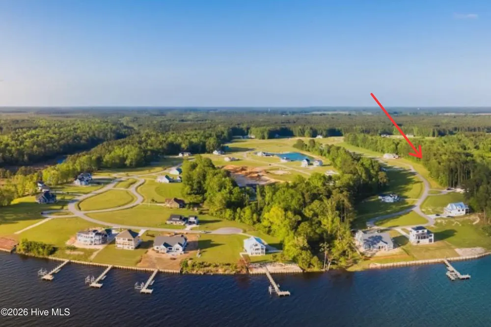 289 S Brightleaf Drive Minnesott Beach, NC 28510