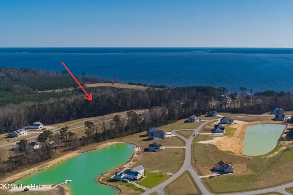 289 S Brightleaf Drive Minnesott Beach, NC 28510