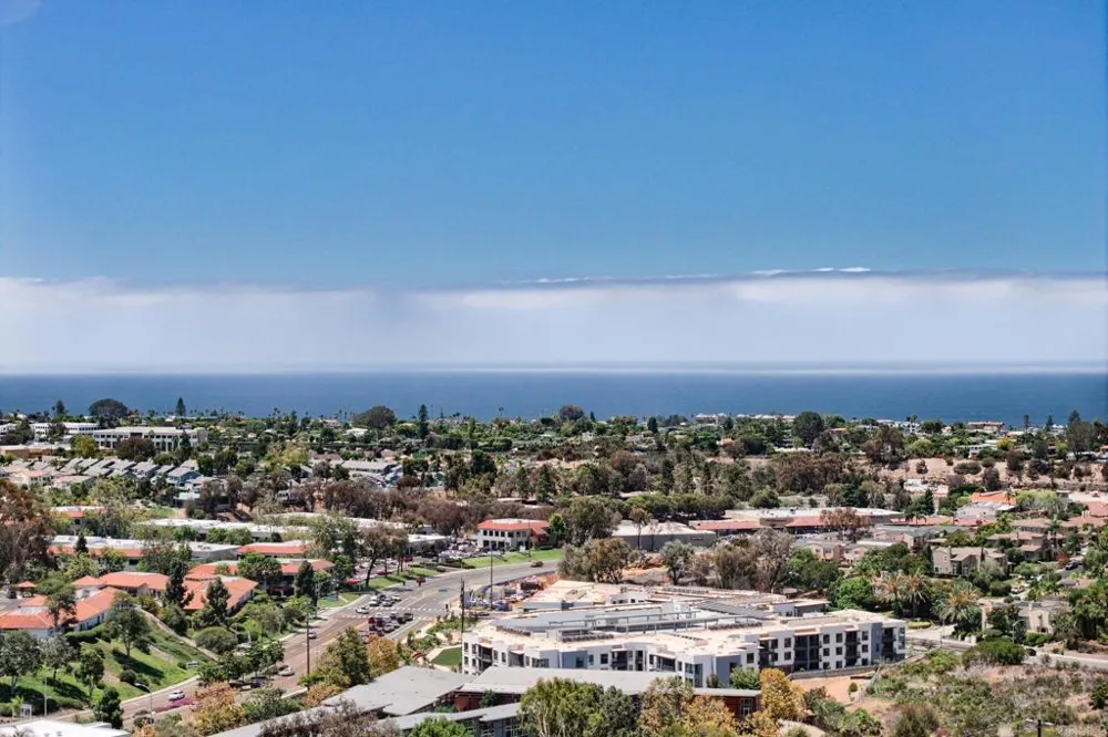 212 Gloxina St Encinitas, CA 92024