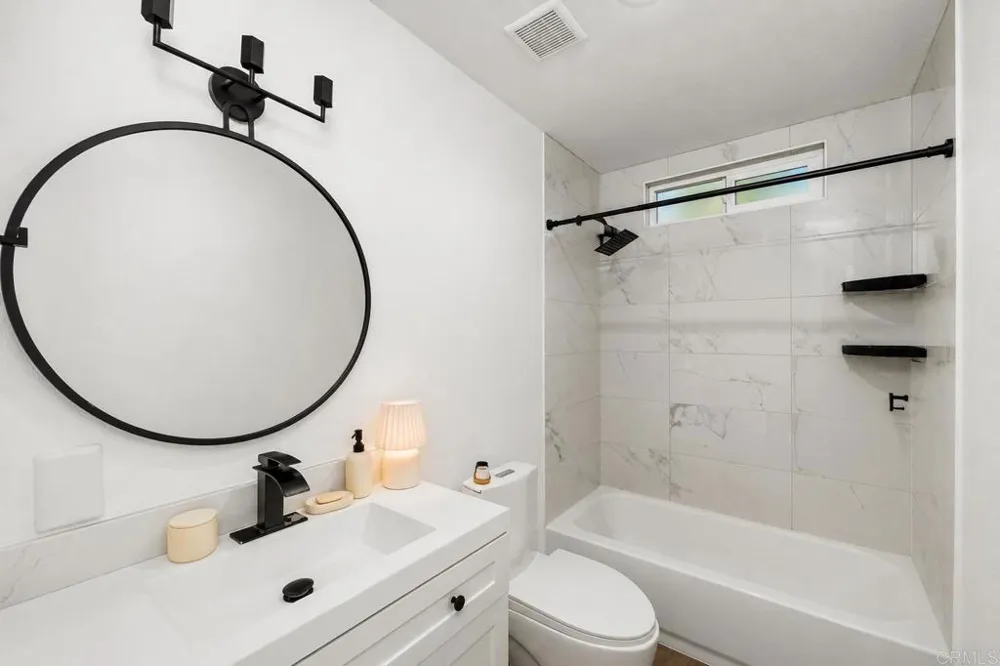 212 Gloxina St Encinitas, CA 92024