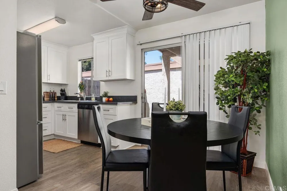 128 Candice Place Vista, CA 92083