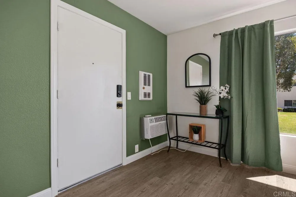 128 Candice Place Vista, CA 92083