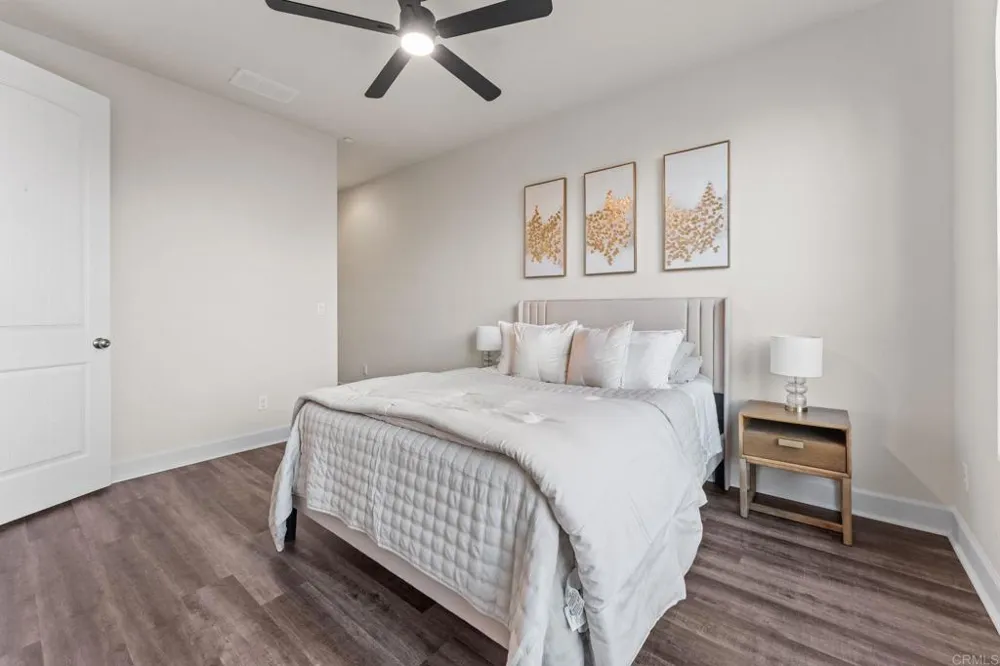 261 Flores Lane Vista, CA 92083