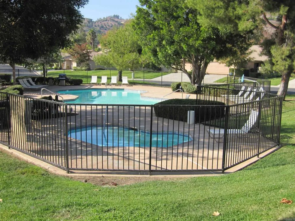4308 Los Padres Dr Fallbrook, CA 92028