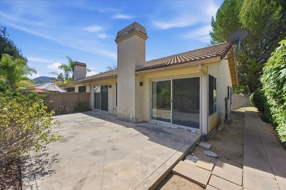 4308 Los Padres Dr Fallbrook, CA 92028