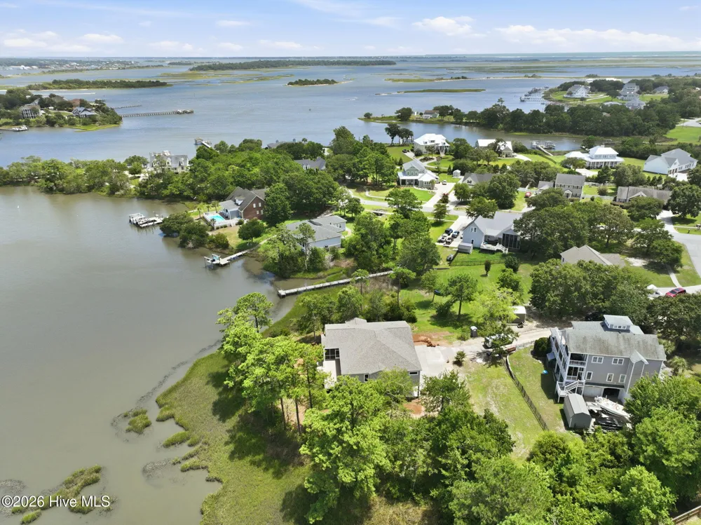204 Ashley Place Swansboro, NC 28584