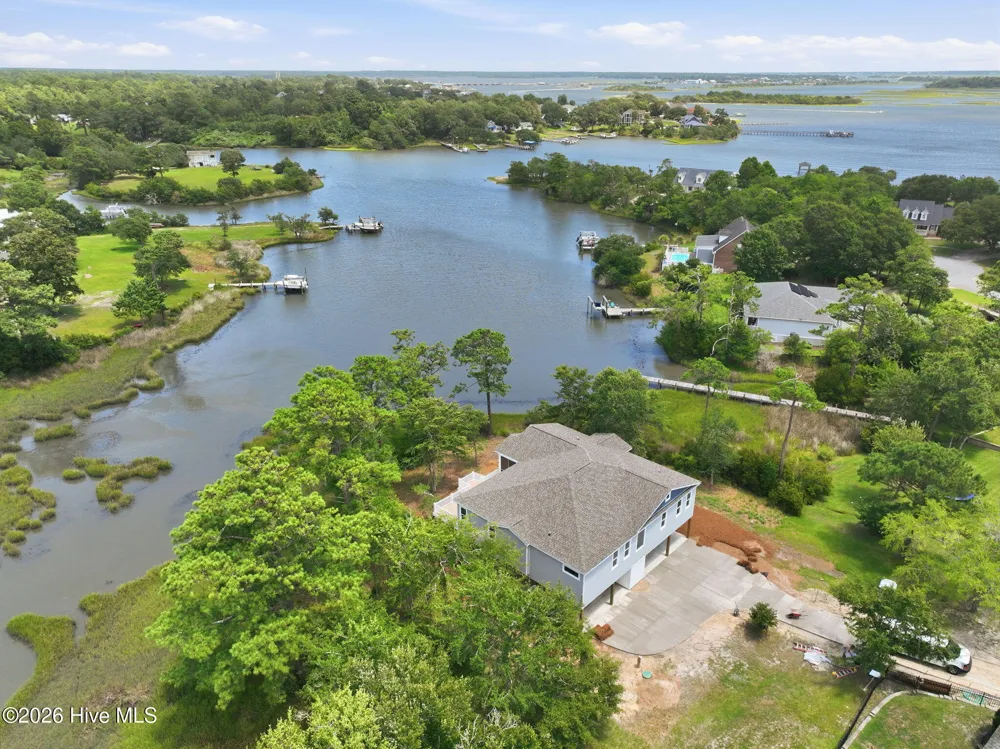 204 Ashley Place Swansboro, NC 28584