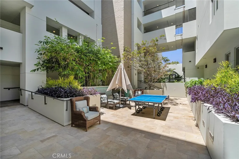 920 Granite Dr. #501 Pasadena, CA 91101