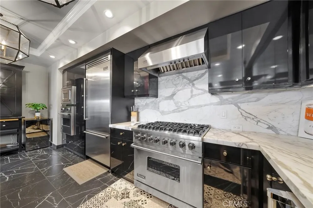 920 Granite Dr. #501 Pasadena, CA 91101