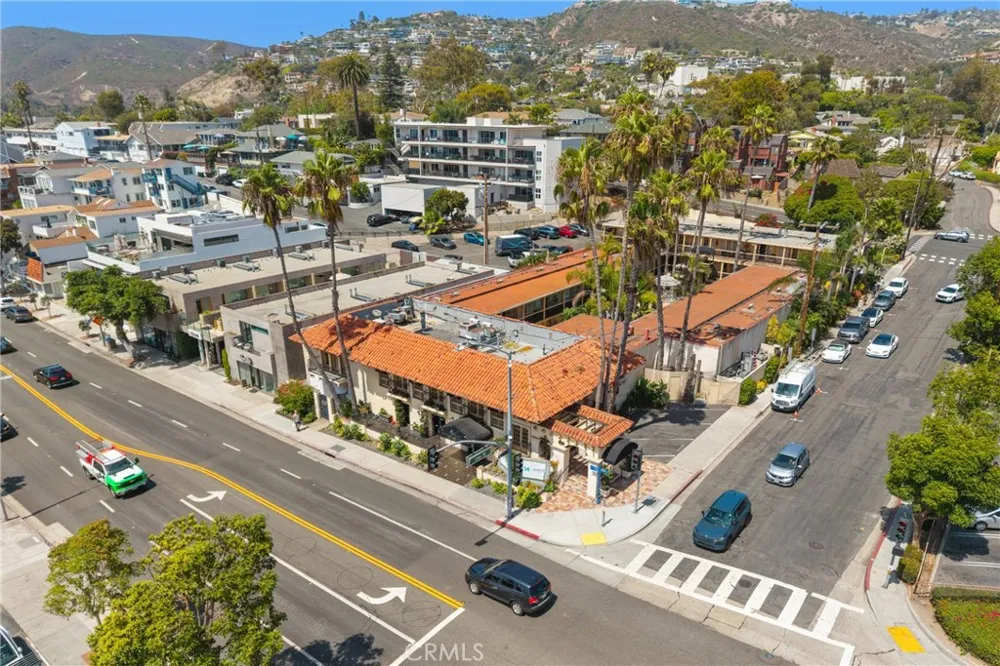 696 S Coast Laguna Beach, CA 92651