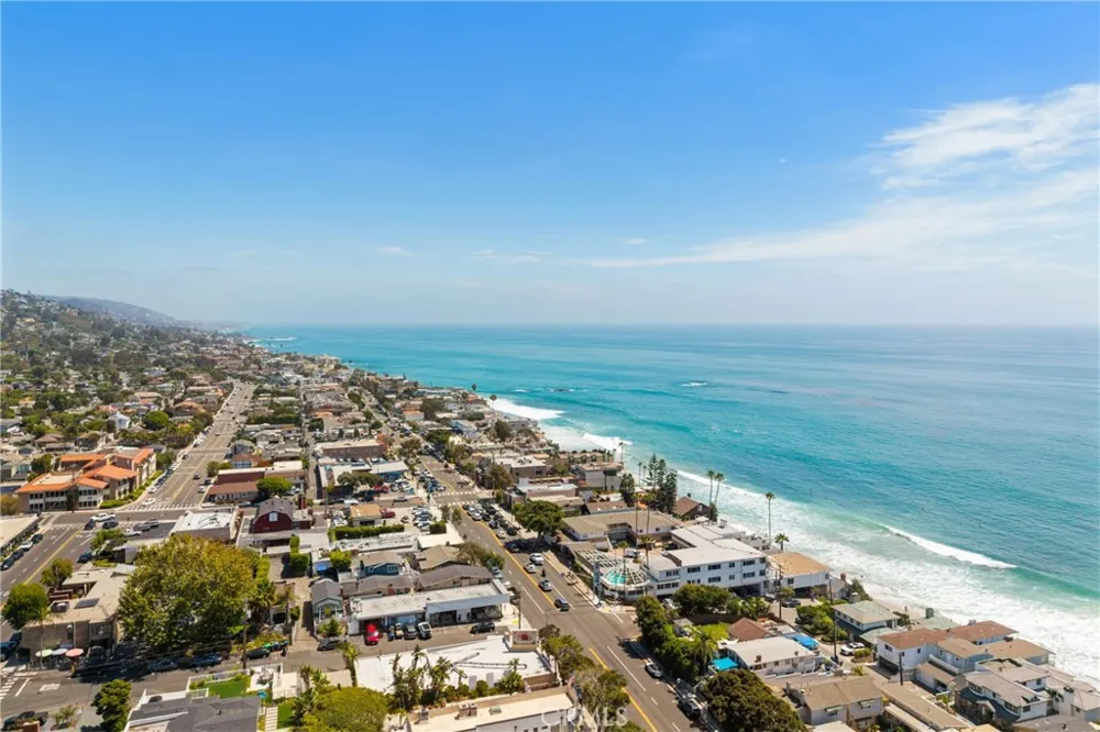 696 S Coast Laguna Beach, CA 92651